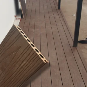 Piso Deck WPC - 15cms x 2.90mts x 2cms