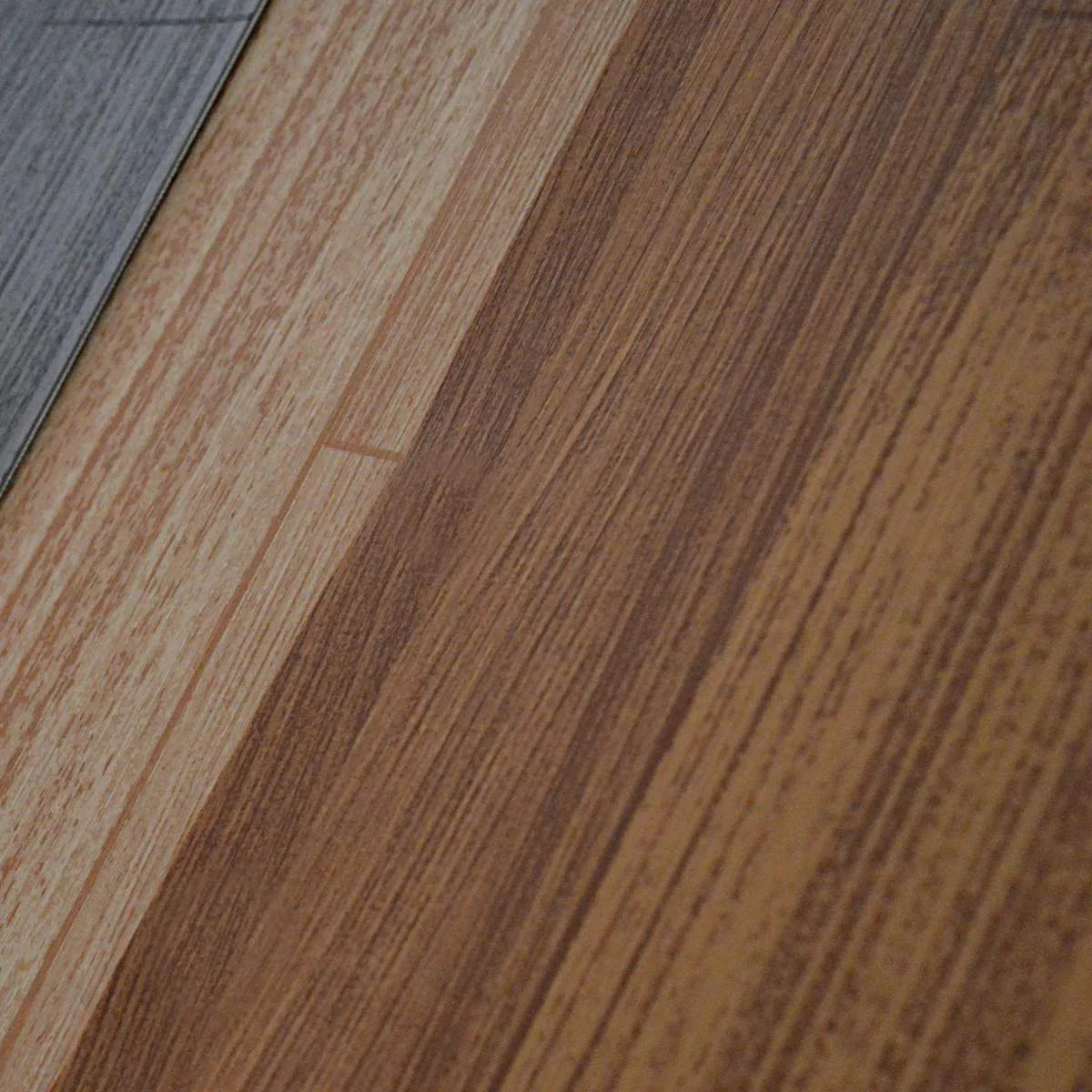 Piso Vinílico Automotriz | Rollo 1.4m Alto Tráfico - Imagen 4