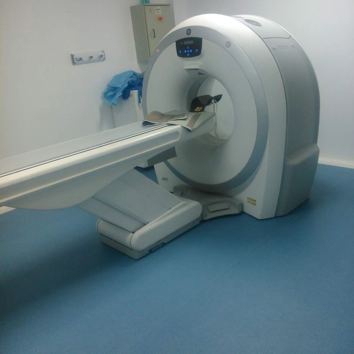 Piso Conductivo Medistep | Resistencia Yodo, Antibacterial - Imagen 1