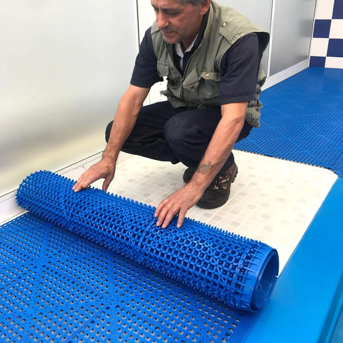 Piso Antideslizante Modular | Para Zonas Húmedas - Imagen 3