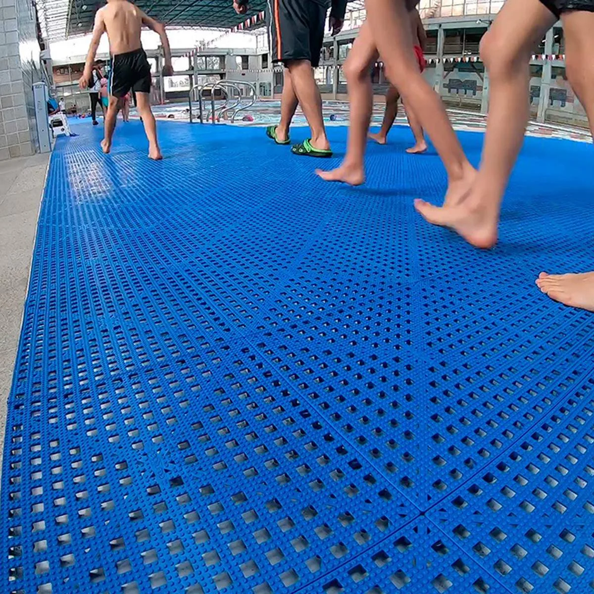 Piso Antideslizante Modular | Para Zonas Húmedas - Imagen 1