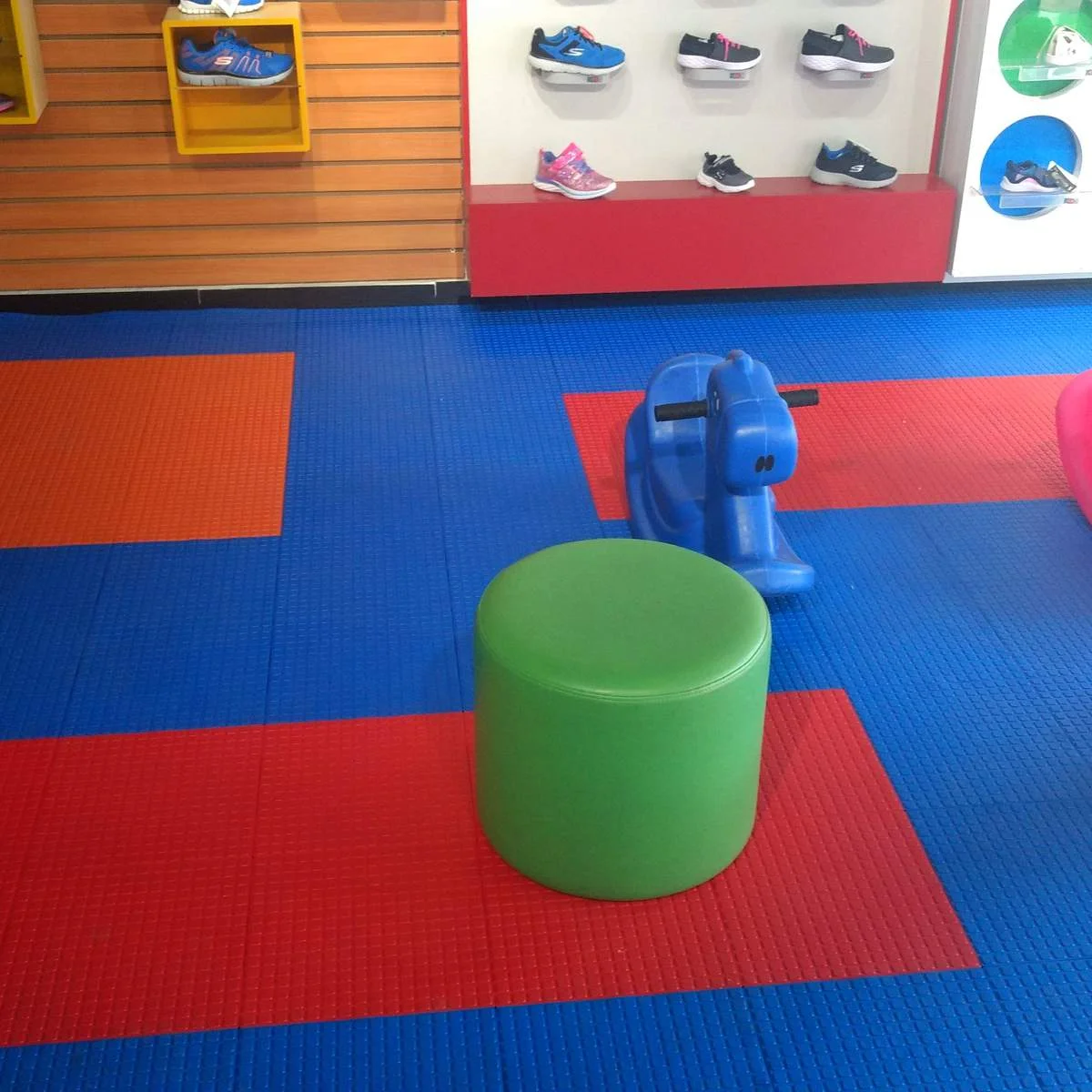 Piso Easy Deck Seco | Antideslizante y Fácil Mantenimiento - Imagen 2