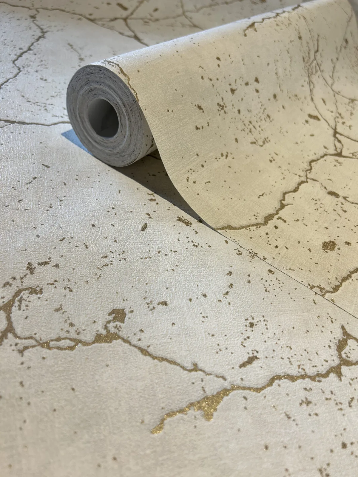 Papel de colgadura – SKU 104869 Lote UJ - Imagen 5
