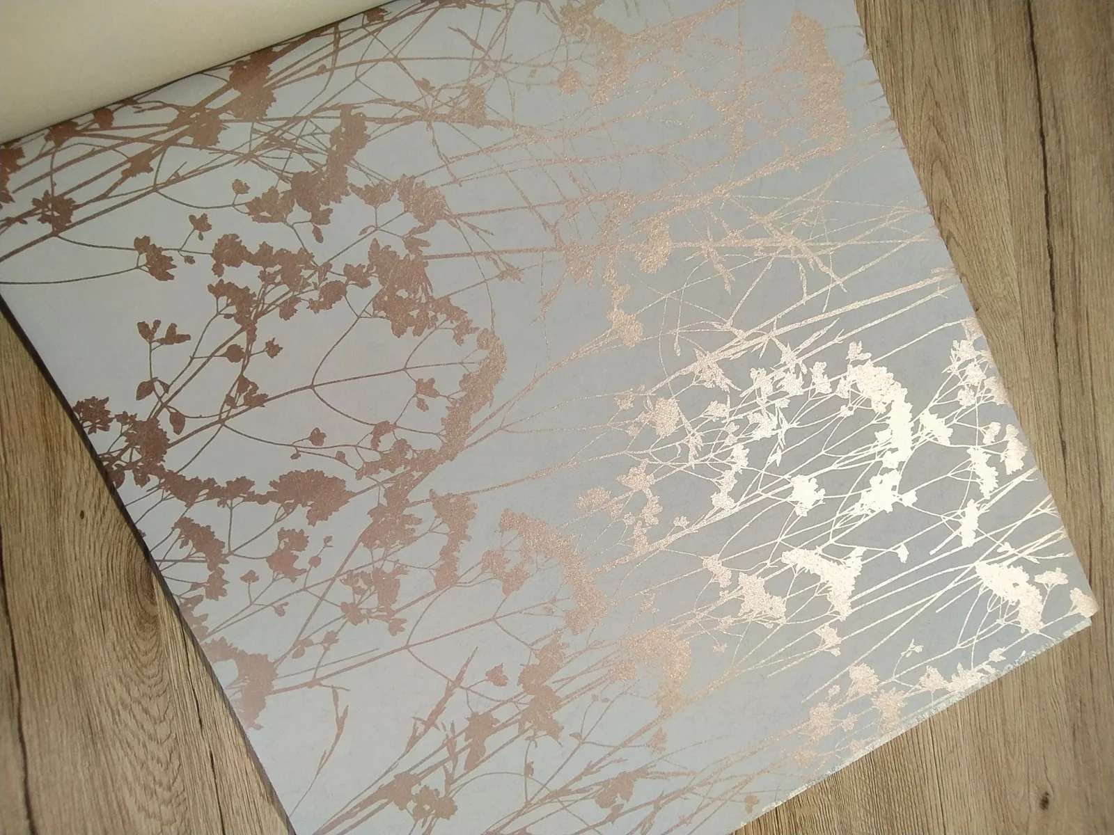 Papel de colgadura – SKU 105457 Lote H - Imagen 3