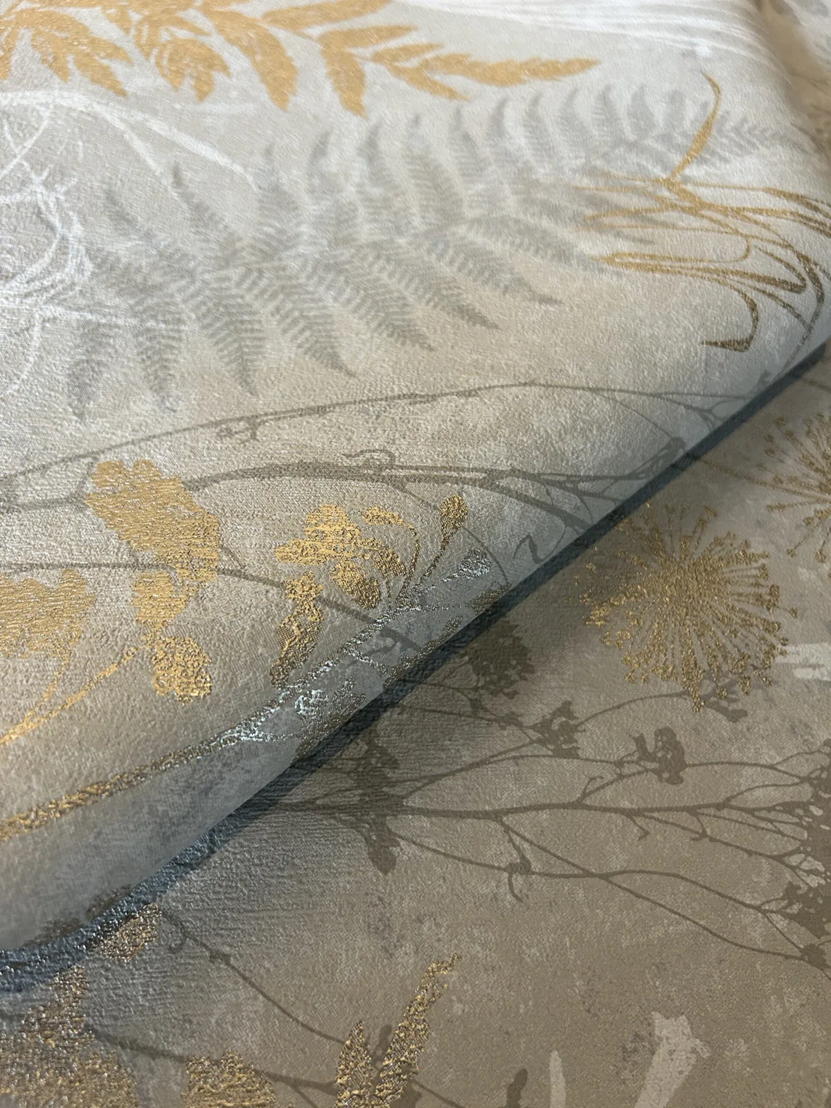 Papel de colgadura – SKU 120715 Lote UF - Imagen 3