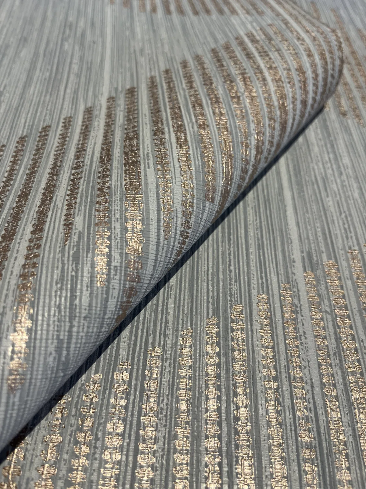 Papel de colgadura – SKU 120730 Lote UA - Imagen 3