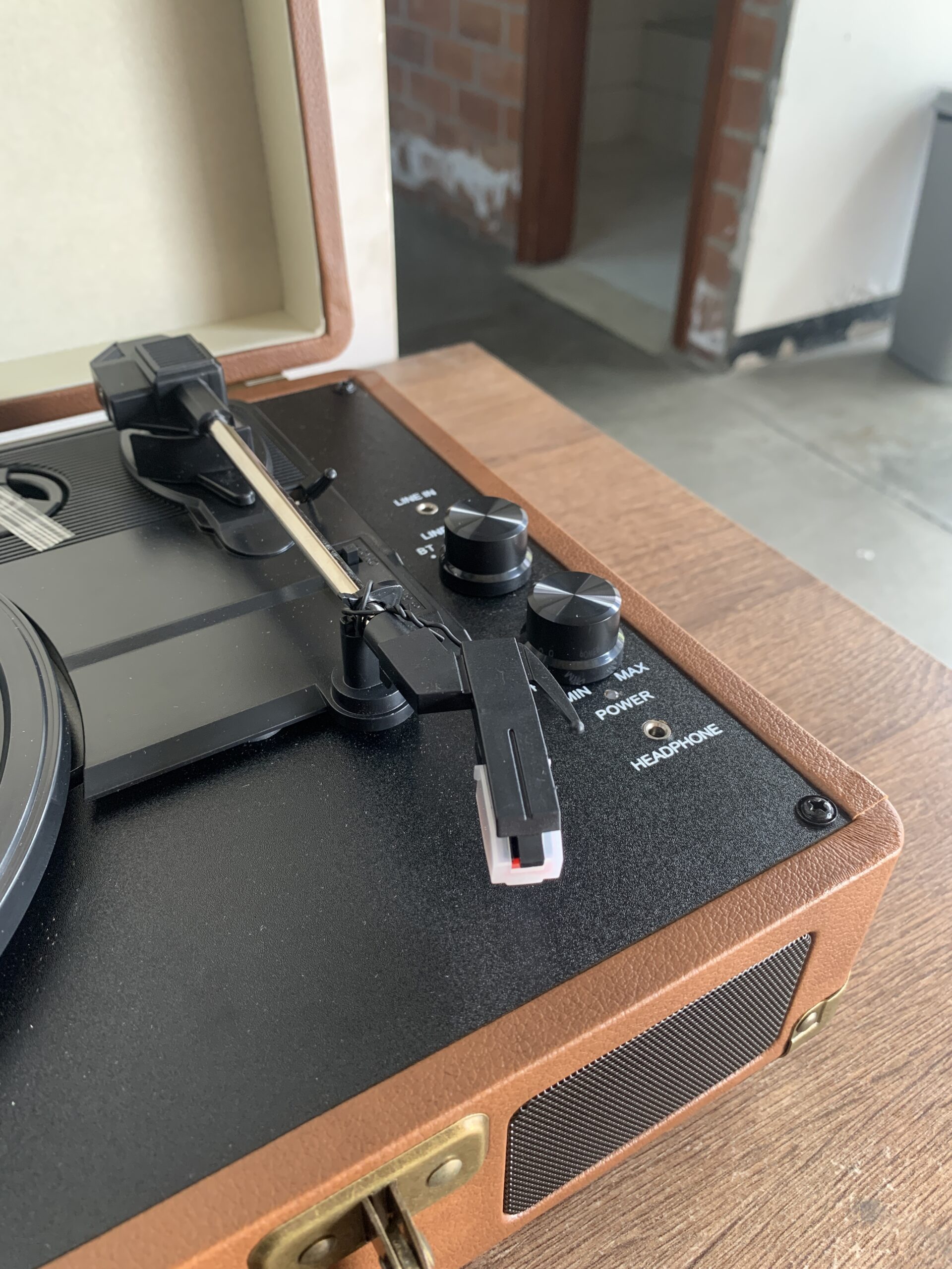 Tocadiscos Vintage Bluetooth - Imagen 6