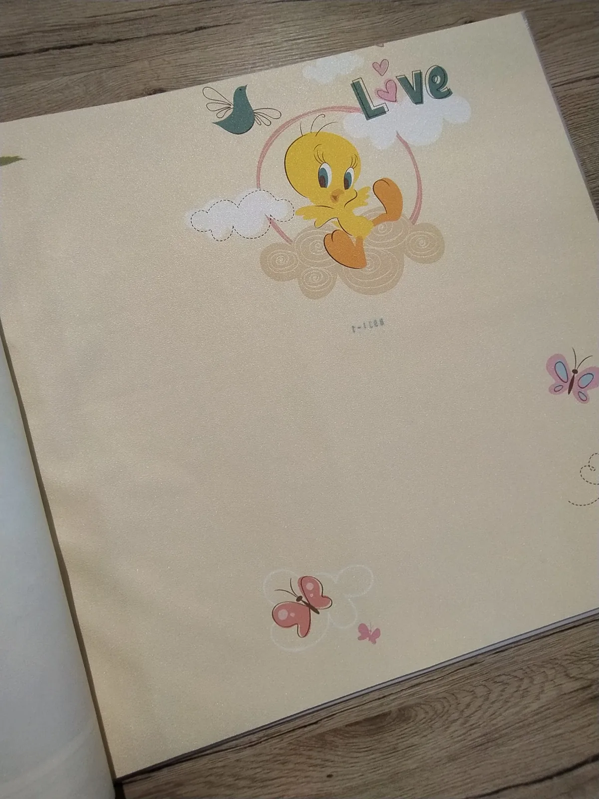 Papel de colgadura – SKU 8931-1 Lote 29.03.19 - Imagen 3