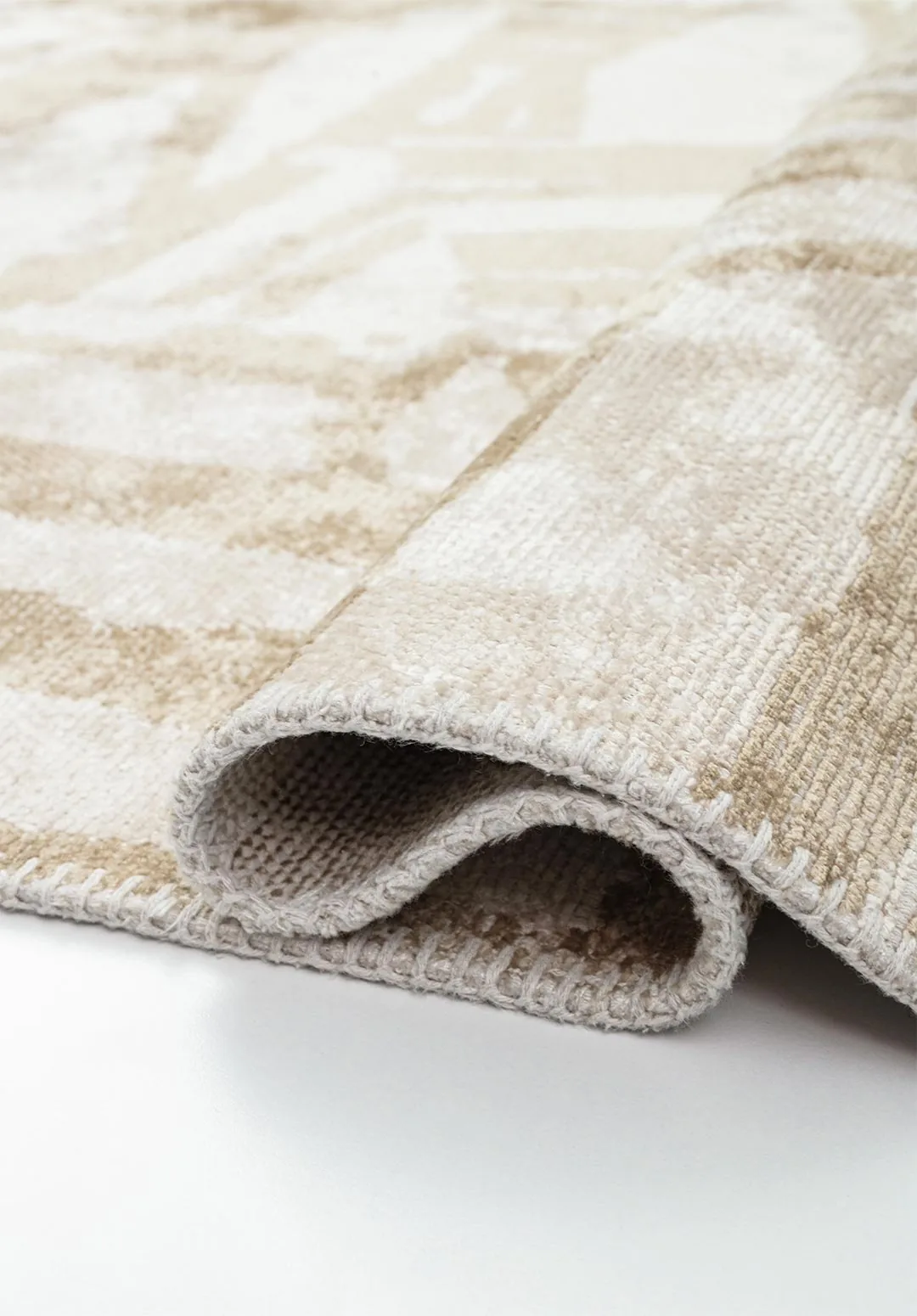 Alfombras – SKU Alpha #1 (240×340) - Imagen 3