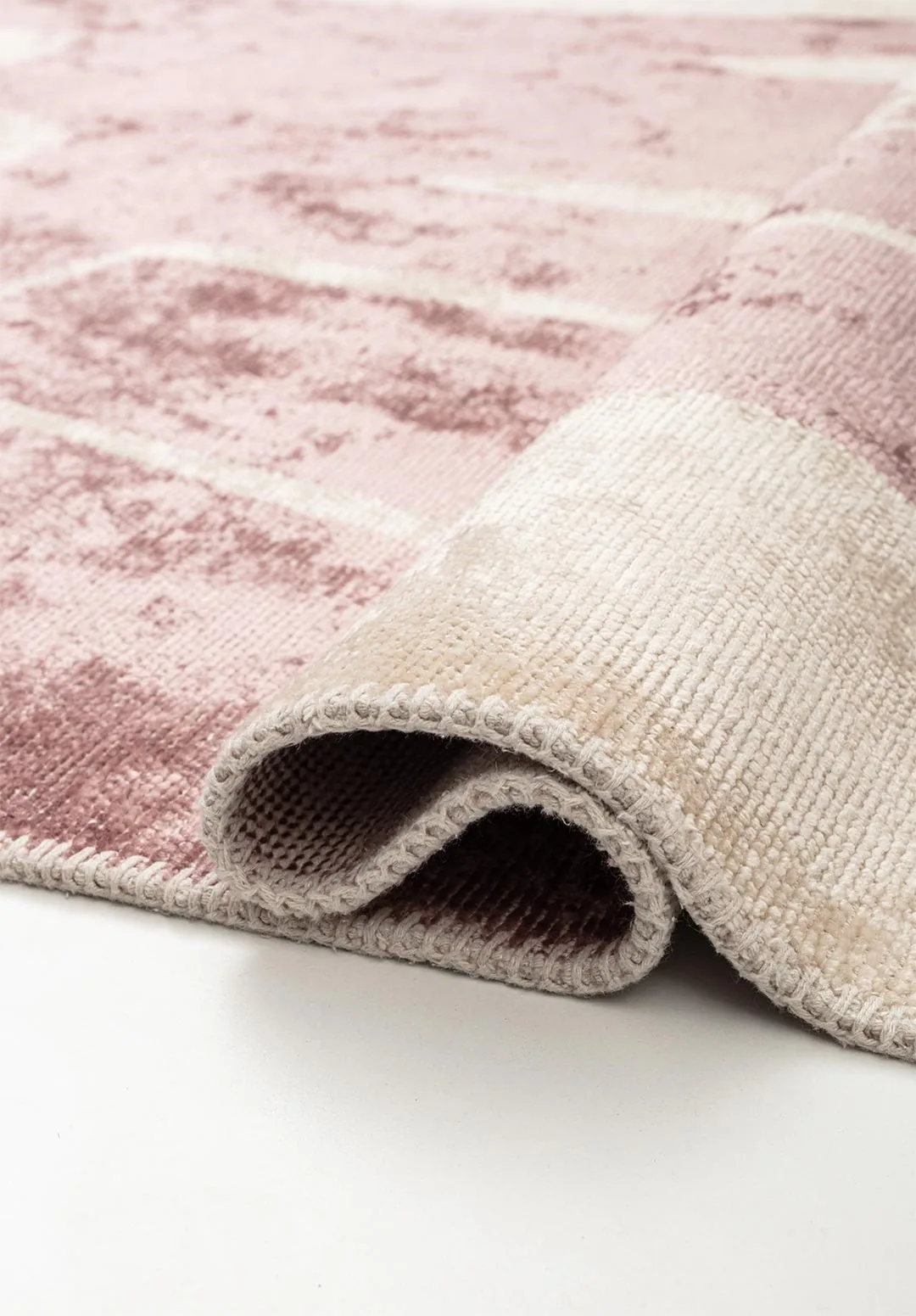 Alfombras – SKU Alpha #2 (240×340) - Imagen 2