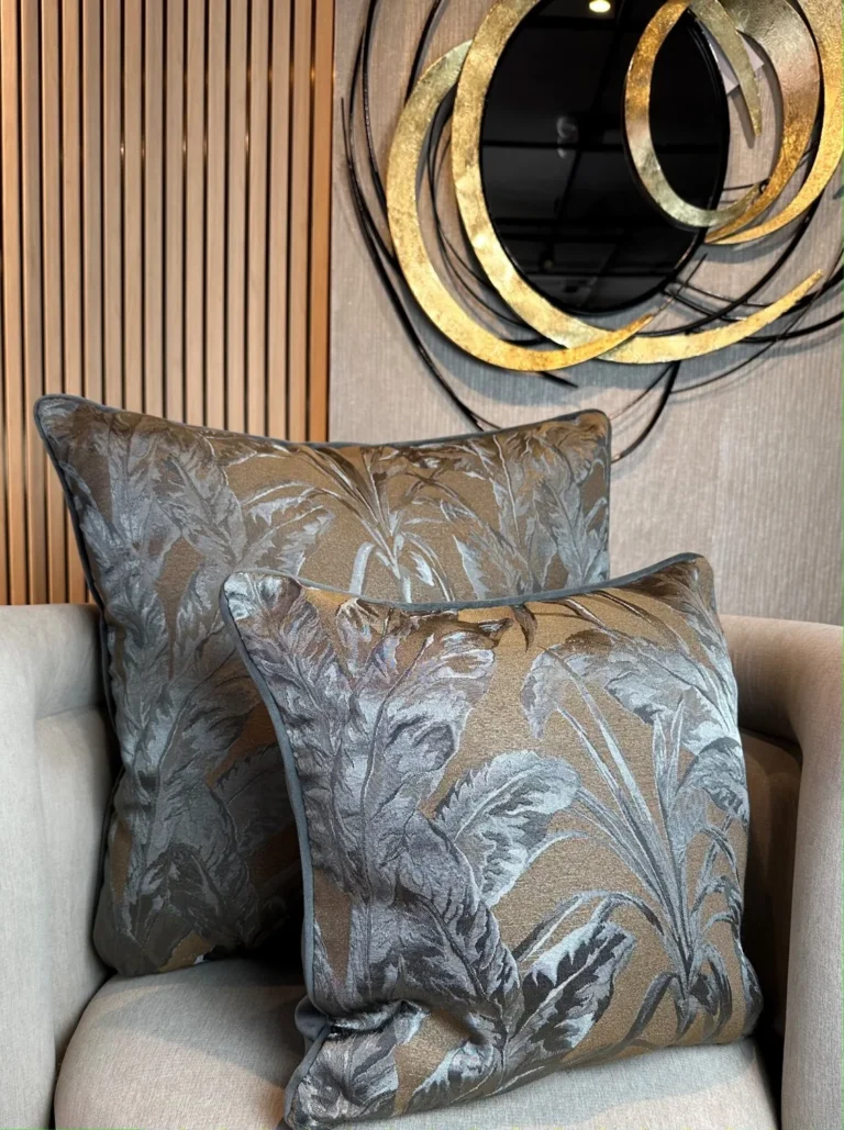COJÍN DECORATIVO – CM4542 Sin Relleno