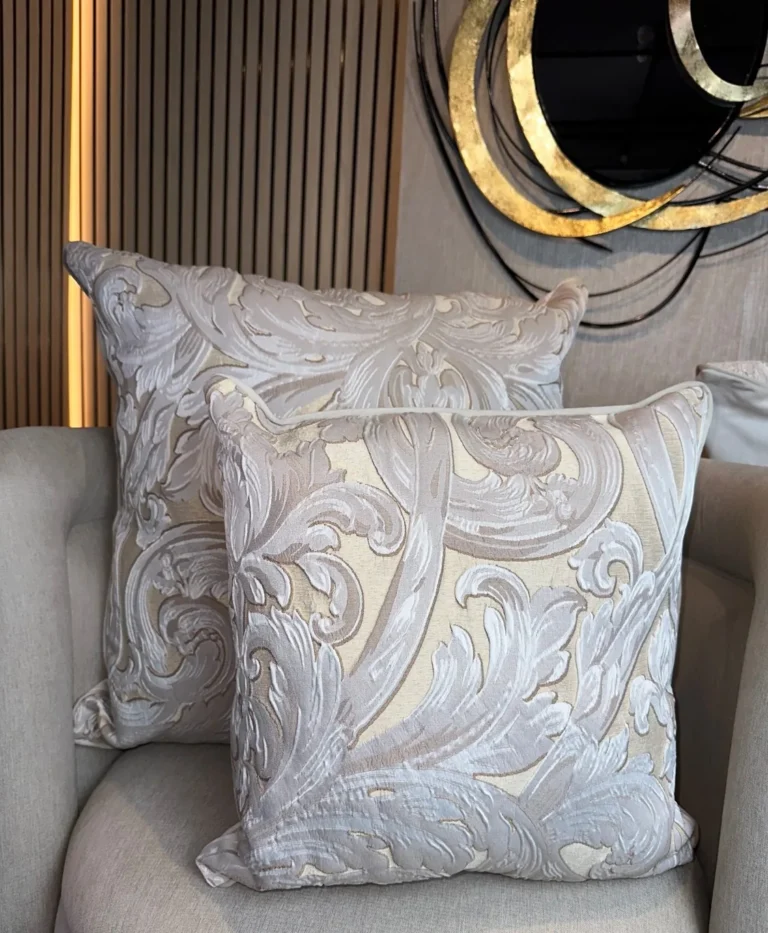 COJÍN DECORATIVO – CM4547 Sin Relleno