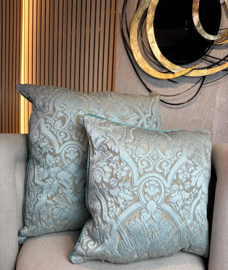 COJÍN DECORATIVO – CM4559 Sin Relleno