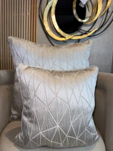 COJÍN DECORATIVO – CM4572 Sin Relleno