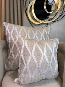 COJÍN DECORATIVO – CM6056 Sin Relleno