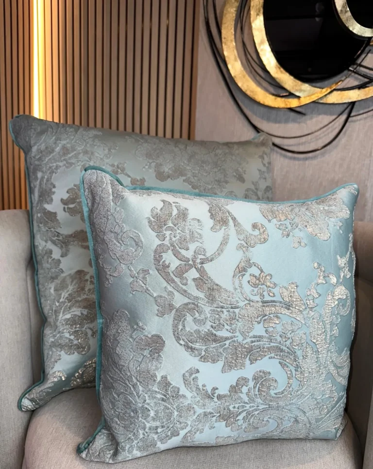 COJÍN DECORATIVO – CM6063 Sin Relleno