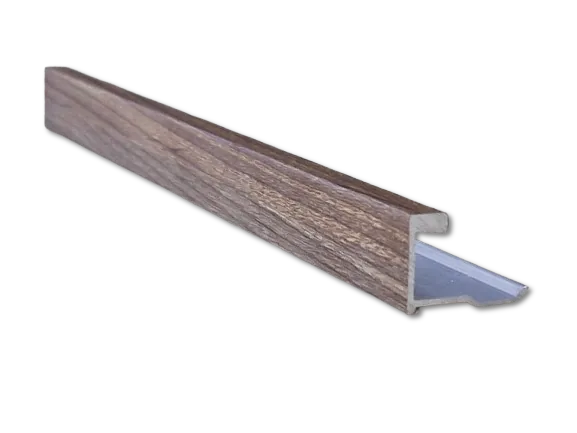 Perfil para WPC Interior – SKU AL223-41063 - Imagen 1